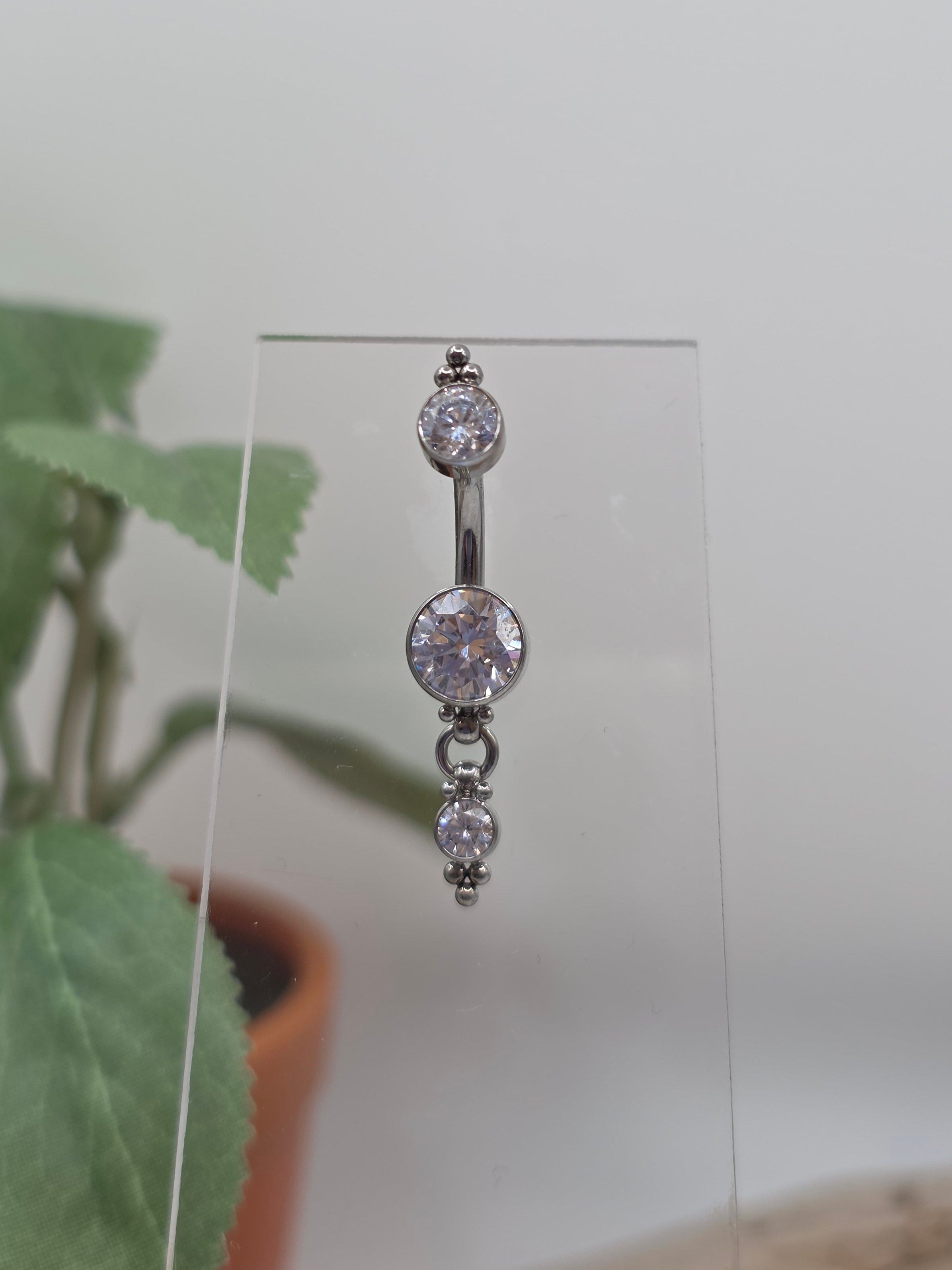 Titanium Linn Navel Curve