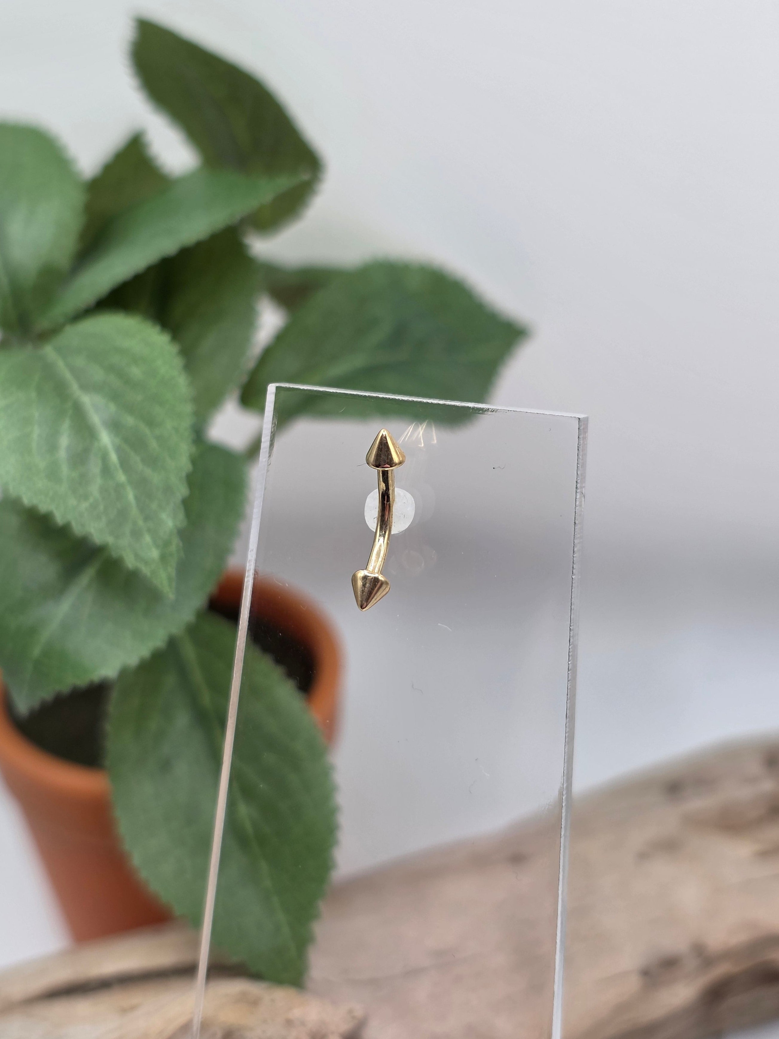 14k Gold Spike Rook Curve