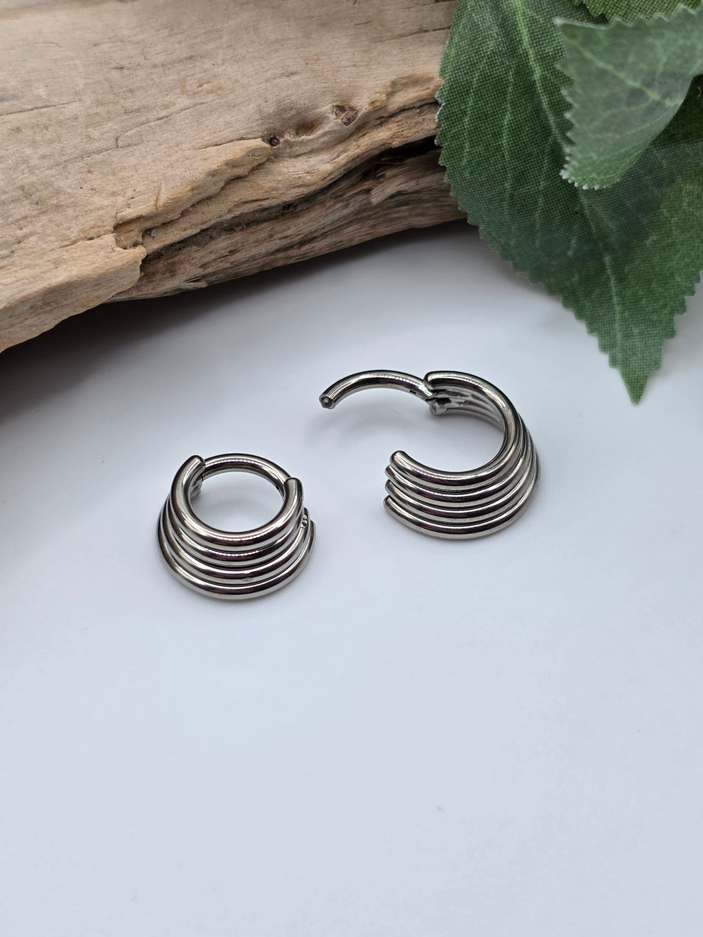 Titanium Quadruple Hinge Ring